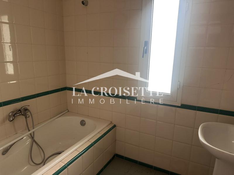 Villa S+4 à La Marsa